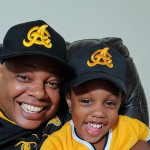 Meet your Posher, Elvis